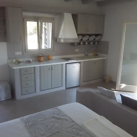 Notos 4* Schoinoussa