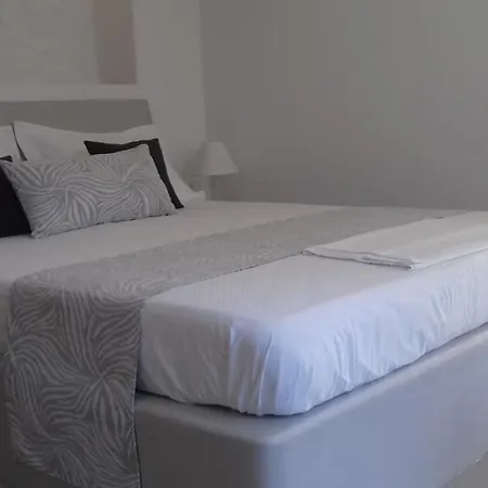 Notos 4* Schoinoussa