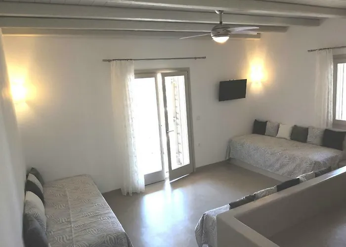 Notos B&B Schoinoussa