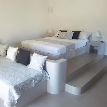 Notos 4* Schoinoussa