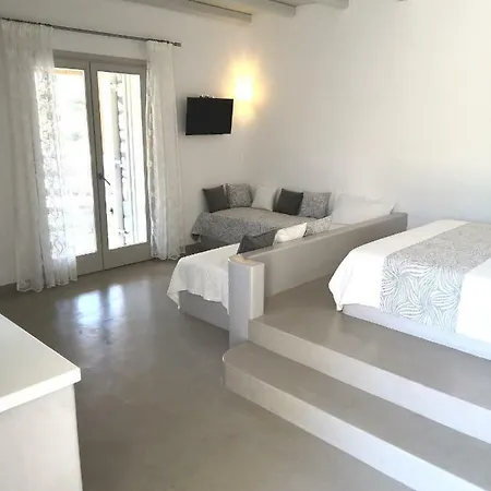 Notos Bed & Breakfast 4*