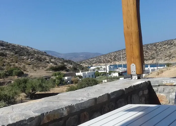 Notos 4* Schoinoussa